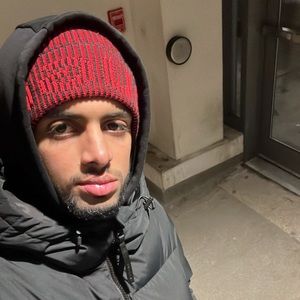 Meet your Posher, Mohamed